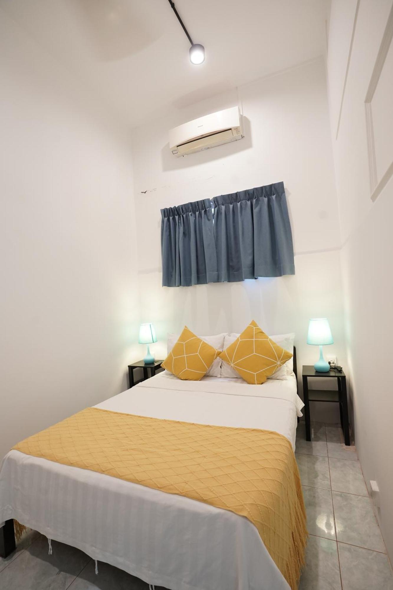 Birdcage Boutique Hotel Phnom Penh Exterior photo